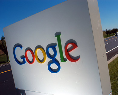 Google da "vuelta tuerca" a su buscador para afrontar competencia 1