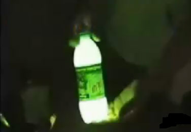 Cómo hacer luz con una botella de soda y elementos caseros + video 6