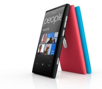 Los primeros Windows Phone de Nokia quieren desafiar a Apple y Samsung 5
