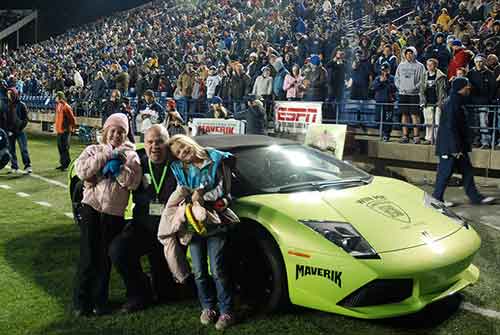 Un hombre gana un Lamborghini en un concurso y pocas horas después lo choca y lo destroza 5