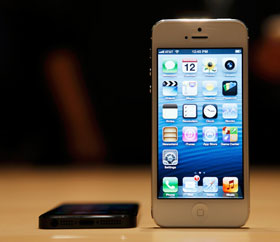 El iPhone 5 lleva a Apple a dominar el mercado de móviles en EE UU 1