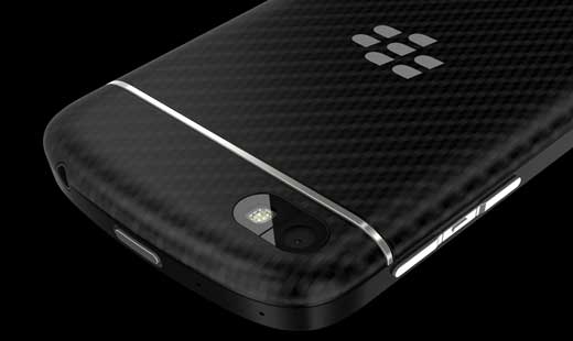 BlackBerry_Q10_Back