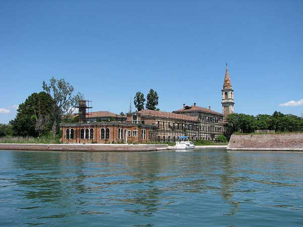 Una isla en italia que nadie quiere visitar : Poveglia