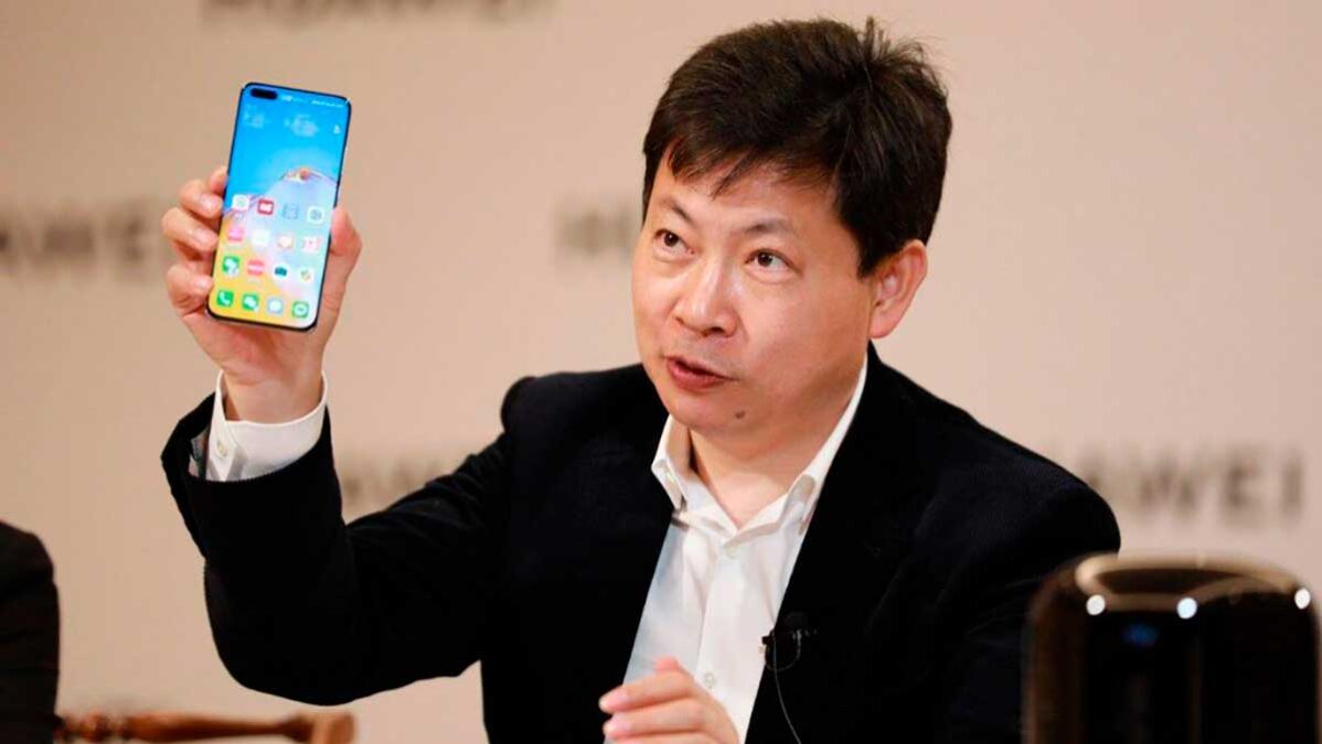 El CEO de Huawei, Richard Yu, dijo que sin la intervención de Estados Unidos, Huawei y Apple serían dos gigantes en la industria global de teléfonos inteligentes.